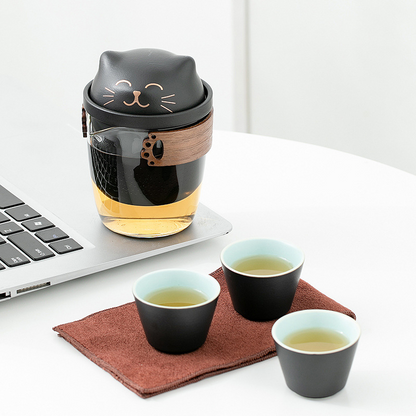 "Purr-fection" travel tea set