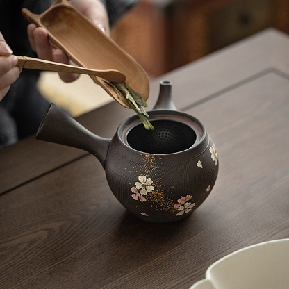 "Yoru" Teapot