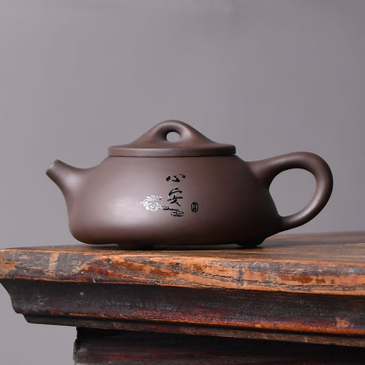 "Chi" Yixing clay teapot